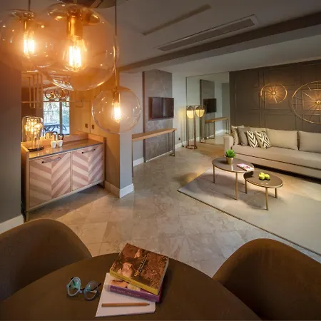 ホテル Barut Hemera